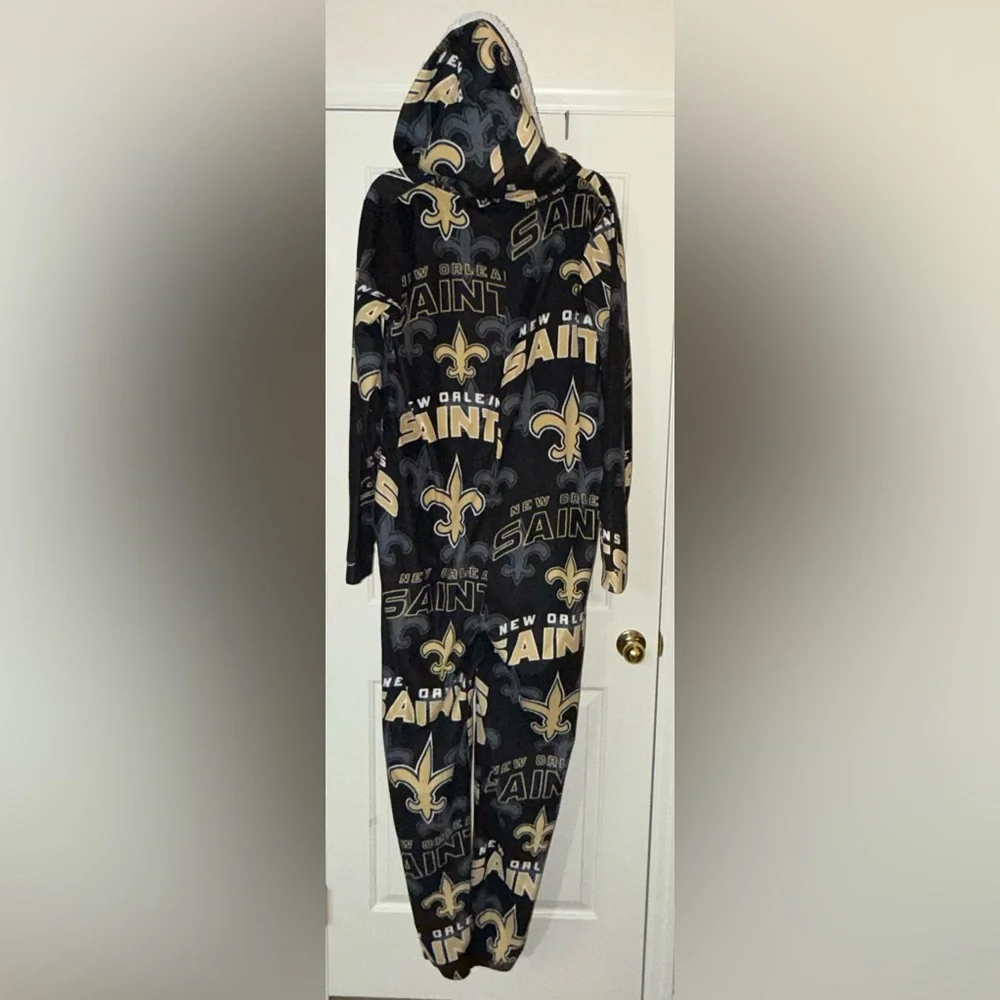 New Orleans Saints NFL Sherpa Lined Hooded Onesie Sleepwear Size L